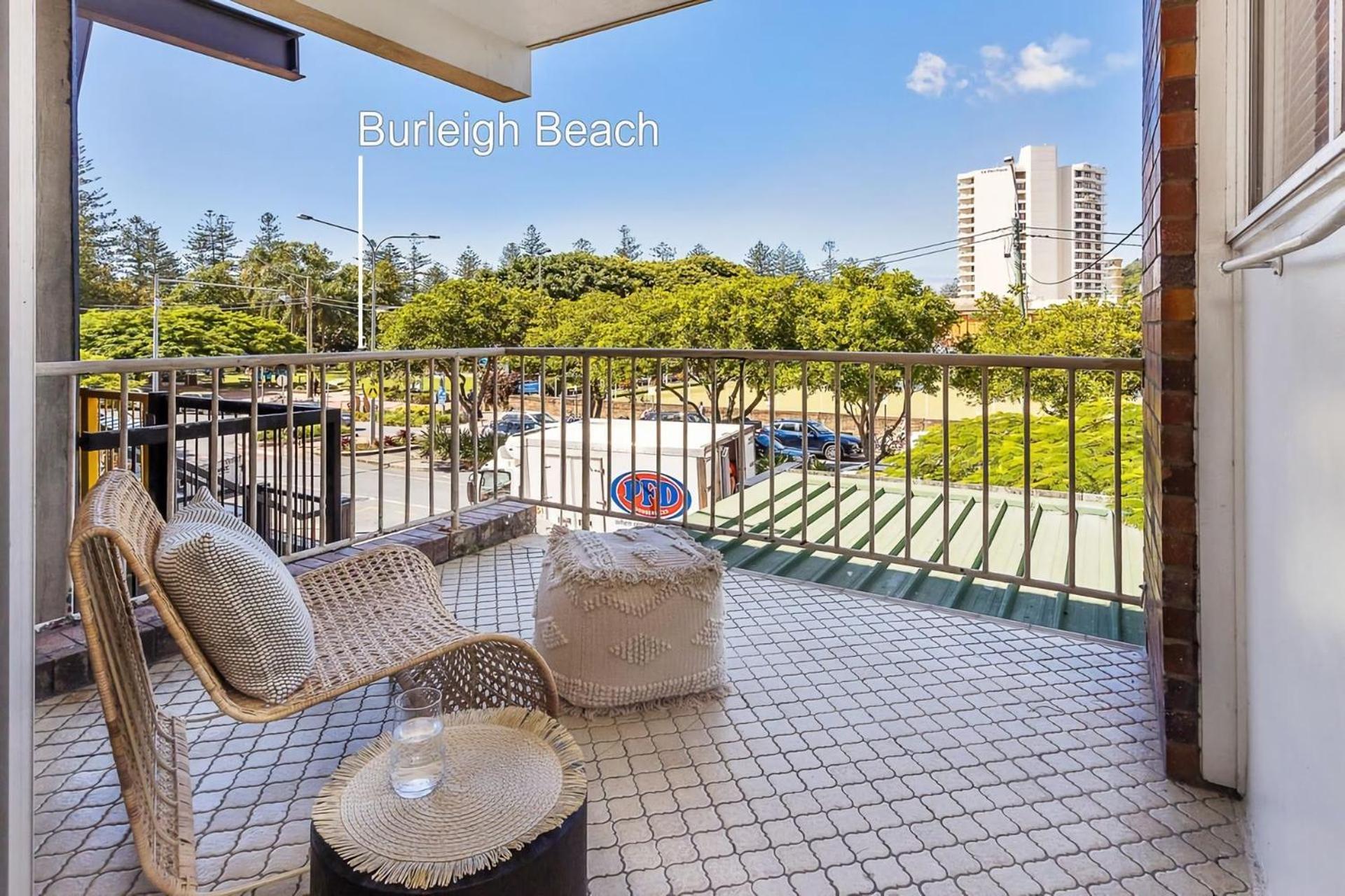 شقة Beachside Bliss Your Ideal Coastal Hideaway غولد كوست المظهر الخارجي الصورة